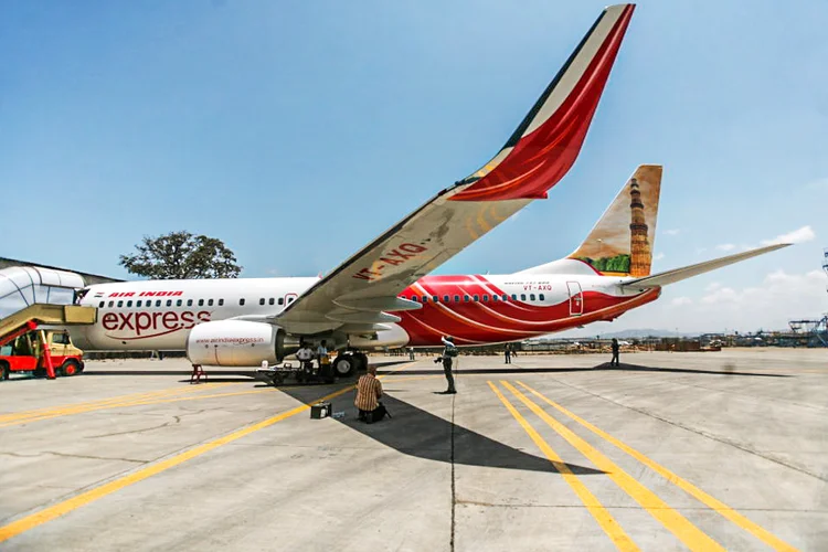 Avião da Air India Express em foto de arquivo, de 2007: aeronave da companhia aérea sofreu acidente nesta sexta-feira, 7 (Manoj Patil/Hindustan Times/Getty Images)