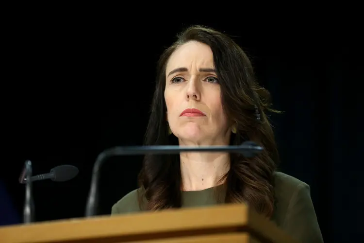 Jacinda Ardern: EUA tem 48 vezes mais casos de coronavírus por milhão de habitantes do que Nova Zelândia (Hagen Hopkins/Getty Images)