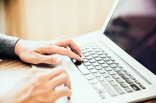 Contagem regressiva: cursos do Na Prática serão pausados e alunos terão até 30/11 para concluí-los