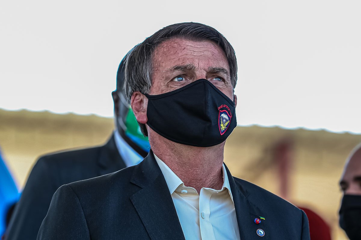 No governo Bolsonaro, prefeitos da oposição recebem menos verbas