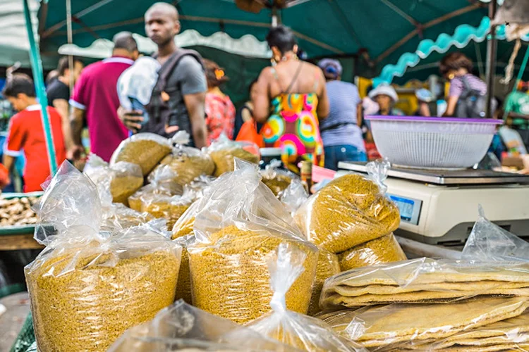 Mercado na Guiana: país deve ser o que mais vai crescer no mundo este ano (Fred Marie/Getty Images)