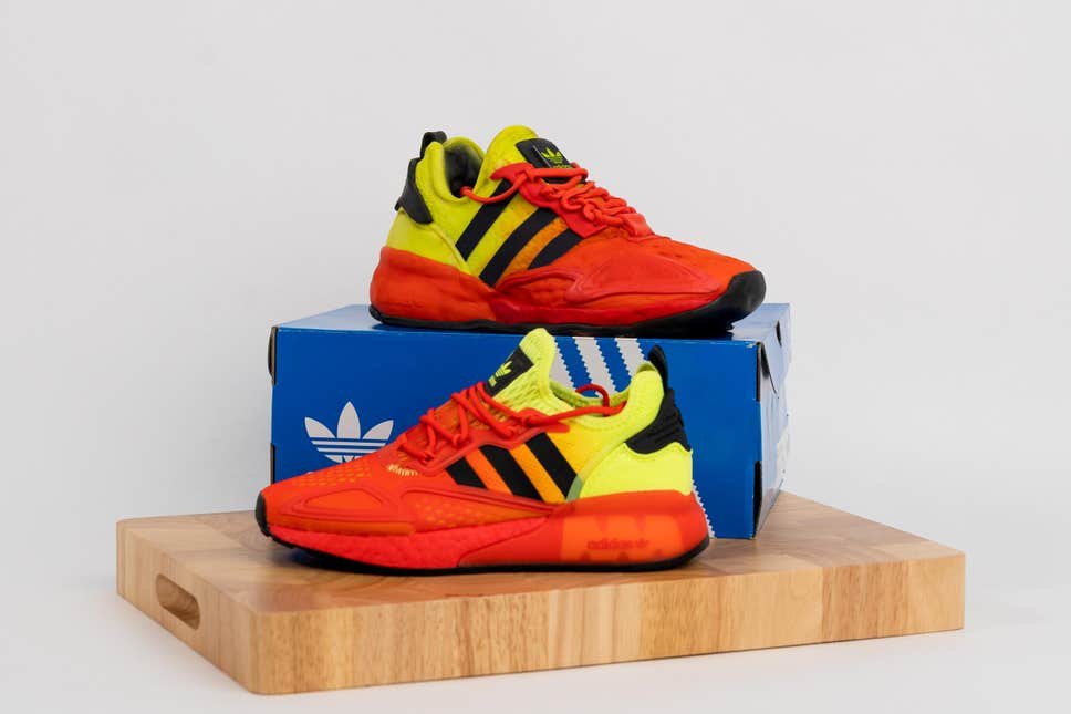 Adidas lança bolo que imita tênis e vende edição limitada em delivery