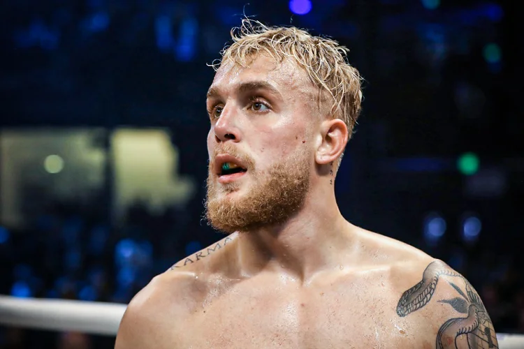 Jake Paul: a estrela do YouTube teve um mandado de busca executado em sua casa em Los Angeles (AFP/AFP)