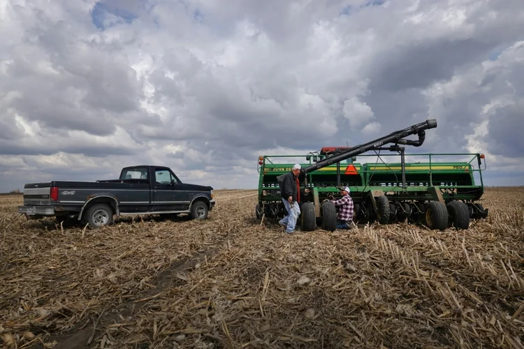 Quase sete meses após a assinatura de um acordo preliminar entre Washington e Pequim, as compras chinesas de produtos agrícolas americanos seguem abaixo do acordado (Daniel HOFFMAN/AFP)