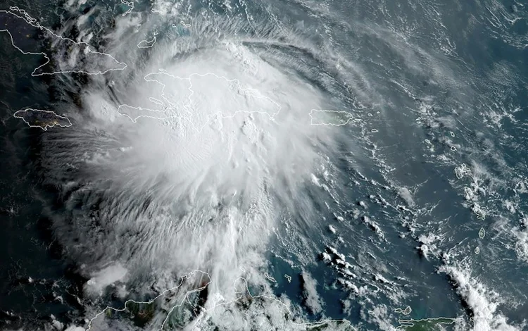 Tempestade Laura: Laura se desloca a 33 km por hora pela costa sul de Cuba, com ventos de até 100 km/h e tempestades elétricas (AFP/AFP)
