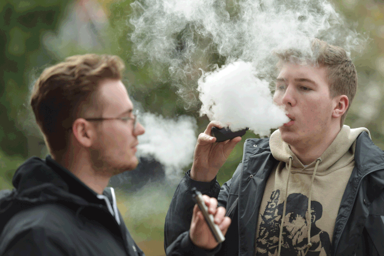 Cigarro eletrônico: datas de audiência ainda serão definidas (Nick Ansell/Getty Images)