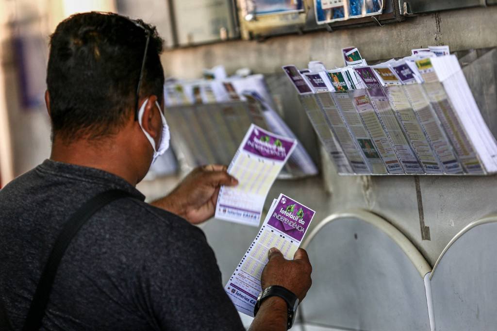 Entenda como funciona o bolão das loterias da Caixa, Loterias