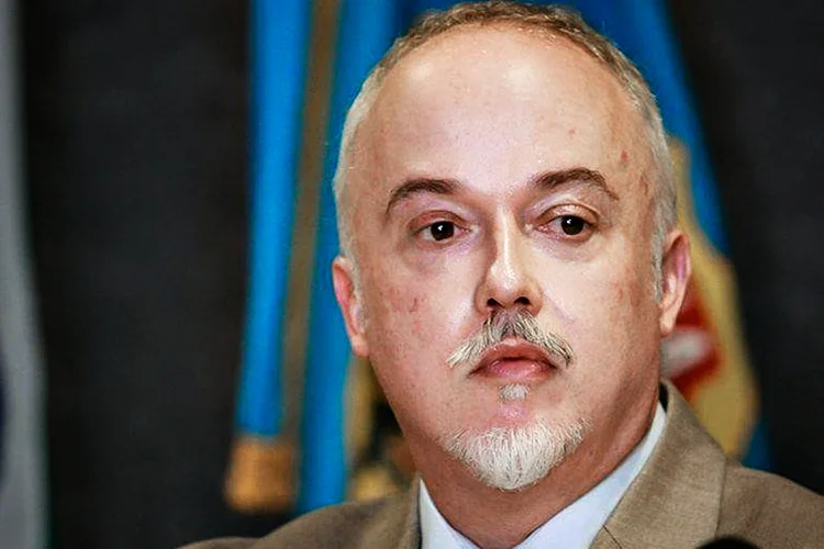 Santos Lima, procurador aposentado e advogado especialista em compliance: "Infelizmente o presidente Bolsonaro e o ministro Salles não compreenderam a importância da preservação ambiental e da imagem brasileira no exterior" (Carlos Fernando Dos Santos Lima/Facebook/Reprodução)