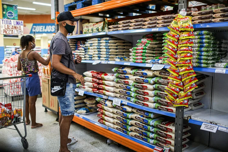 Aumento de preços de alimentos é sustentado pela maior demanda da China (Pilar Olivares/Reuters)