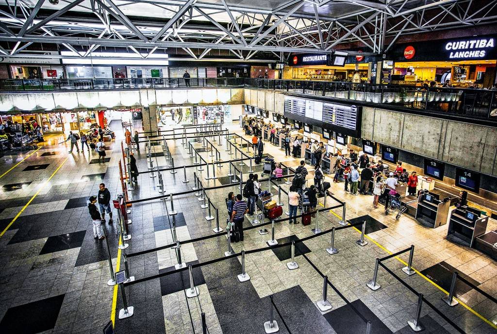 Governo espera arrecadar ao menos R$ 186 mi com leilão de 22 aeroportos