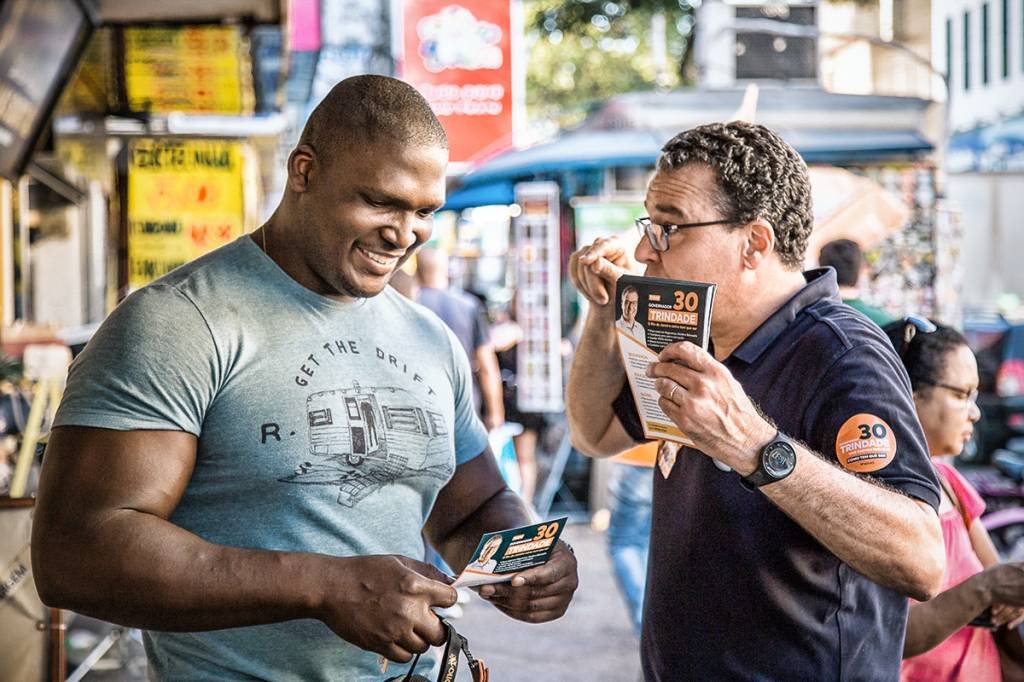 "O Brasil está zonzo": Marcelo Trindade fala de política e de seu 1º livro