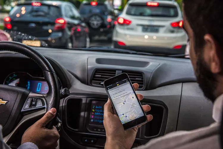 Uber: mudanças melhoraram relacionamento com motoristas e trouxeram retorno financeiro para a empresa (Germano Lüders/Exame)