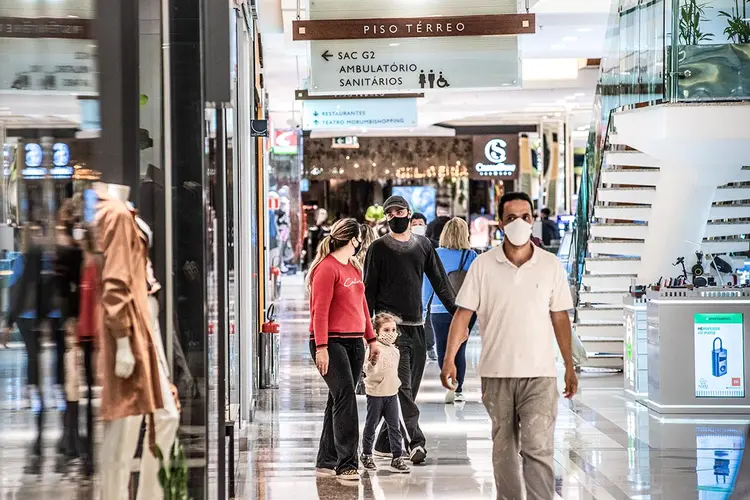 Shopping Morumbi; Covid; Procedimentos; Máscara; Compras

Foto: Germano Lüders
29/06/2020 (Germano Lüders/Exame)