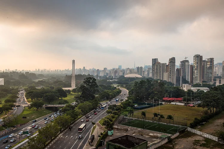 Ibirapuera; 23 de Maio; Obelisco; Skyline São Paulo

Foto: Germano Lüders

14/042015 (Germano Lüders/Exame)