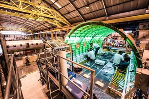 Lucro ajustado da Embraer recua 76,4% no 3º trimestre, para R$ 289,4 milhões