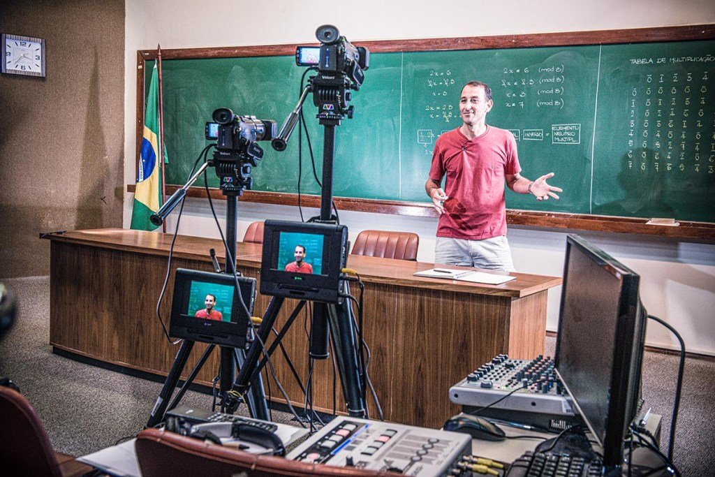 IMPA; Ensino a Distância; Vídeo; EAD