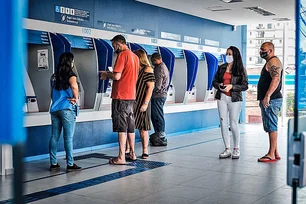 Imagem referente à matéria: Tem dívida na Caixa? Banco lança campanha de renegociação de dívidas