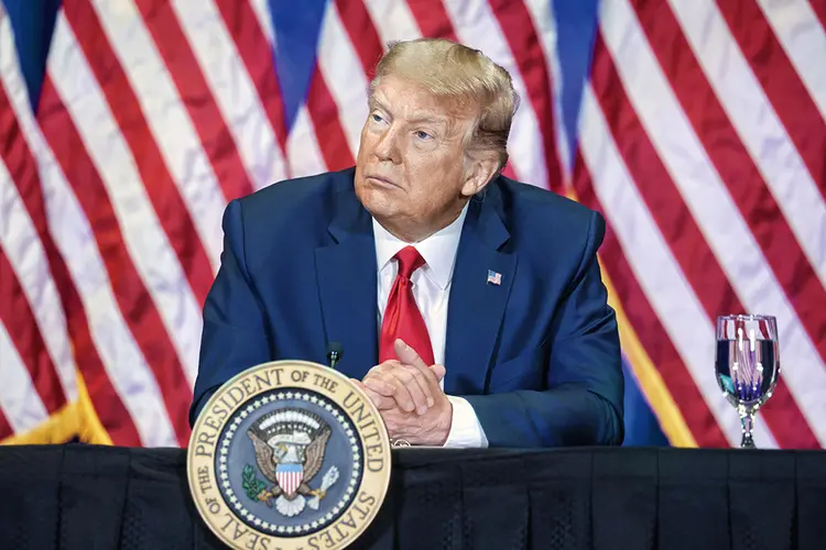Donald Trump: presidente americano ainda não desistiu da reeleição e pode levar a disputa para a Suprema Corte dos EUA (Jonathan Ernst/Reuters)