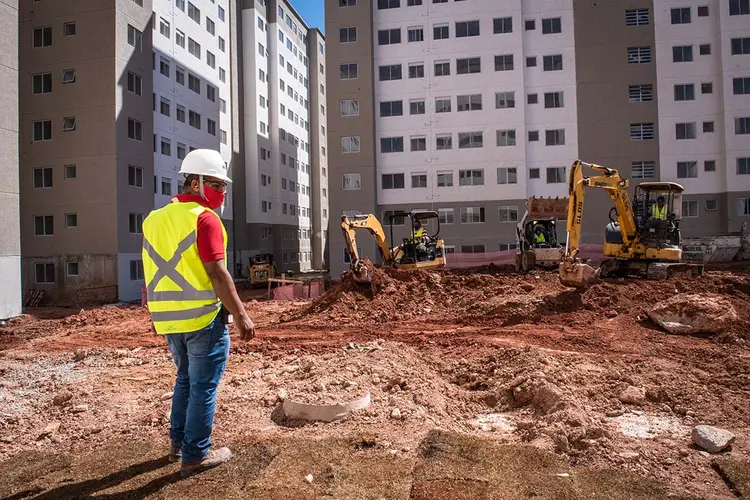 Em muitos casos, o terreno já está regularizado em nome dos pais, mas a construção em si não foi averbada no registro de imóveis (Germano Lüders/Exame)