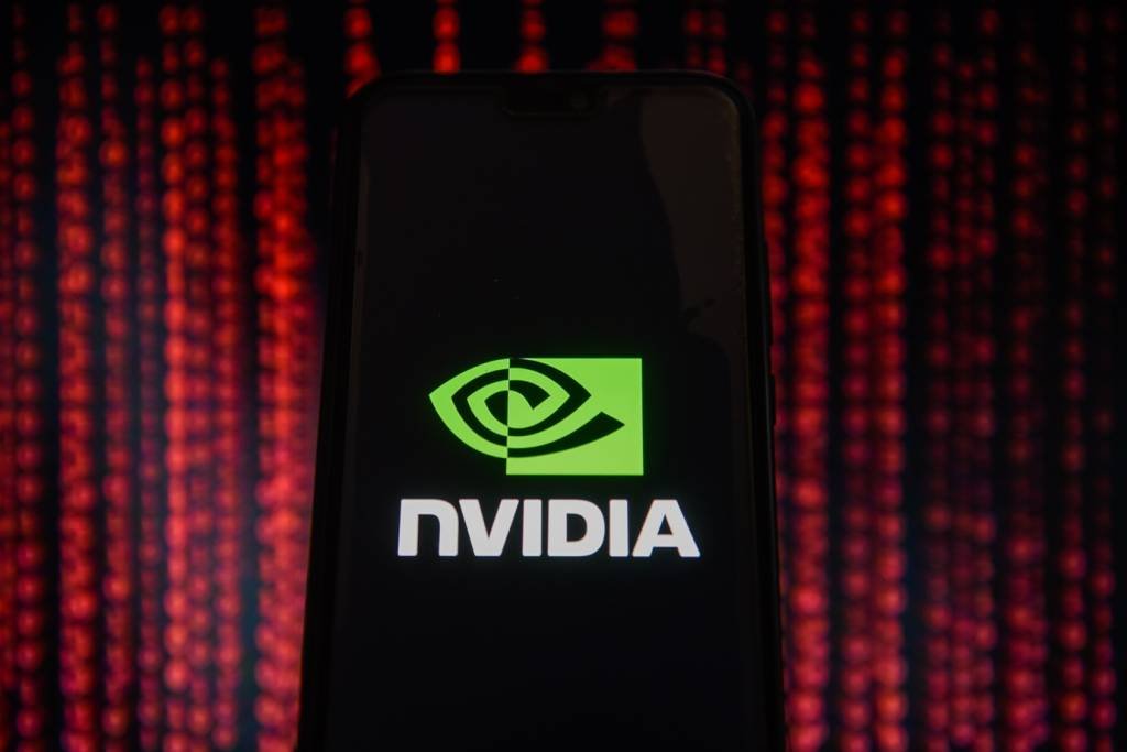 Nvidia conversa com Intel para aumentar a fabricação de chips