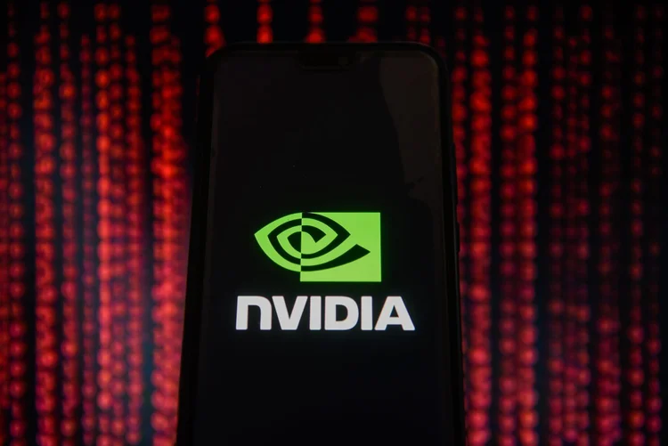 Com a compra da ARM, a Nvidia poderia avançar no mercado de processadores de desktop e smartphones (Omar Marques/SOPA Images/LightRocket via Getty Images/Getty Images)