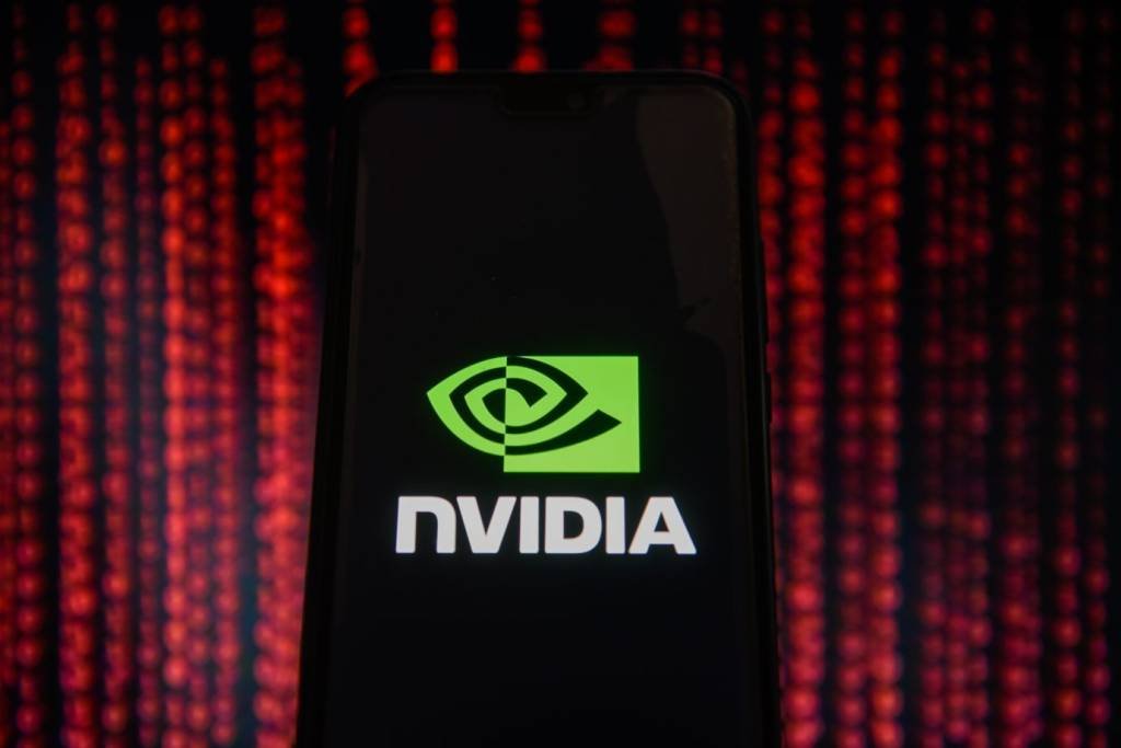 Com a compra da ARM, a Nvidia poderia avançar no mercado de processadores de desktop e smartphones (Omar Marques/SOPA Images/LightRocket via Getty Images/Getty Images)