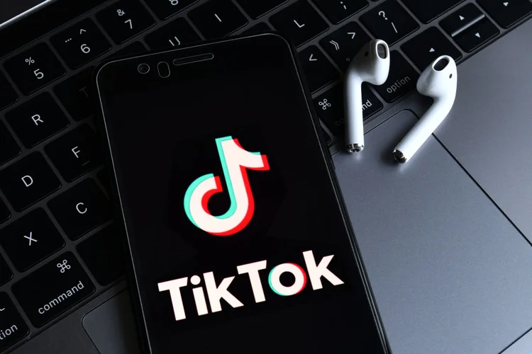 TikTok: rede social exige cada vez mais dinamismo das marcas (heldon Cooper/SOPA Images/LightRocket v/Getty Images)