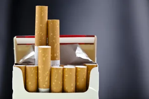 Imagem referente à matéria: Cigarro mais caro: governo aumenta imposto e eleva preço mínimo do maço