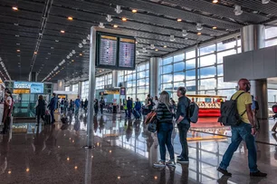 Imagem referente à matéria: Senado aprova projeto que amplia garantias aos passageiros de companhias aéreas
