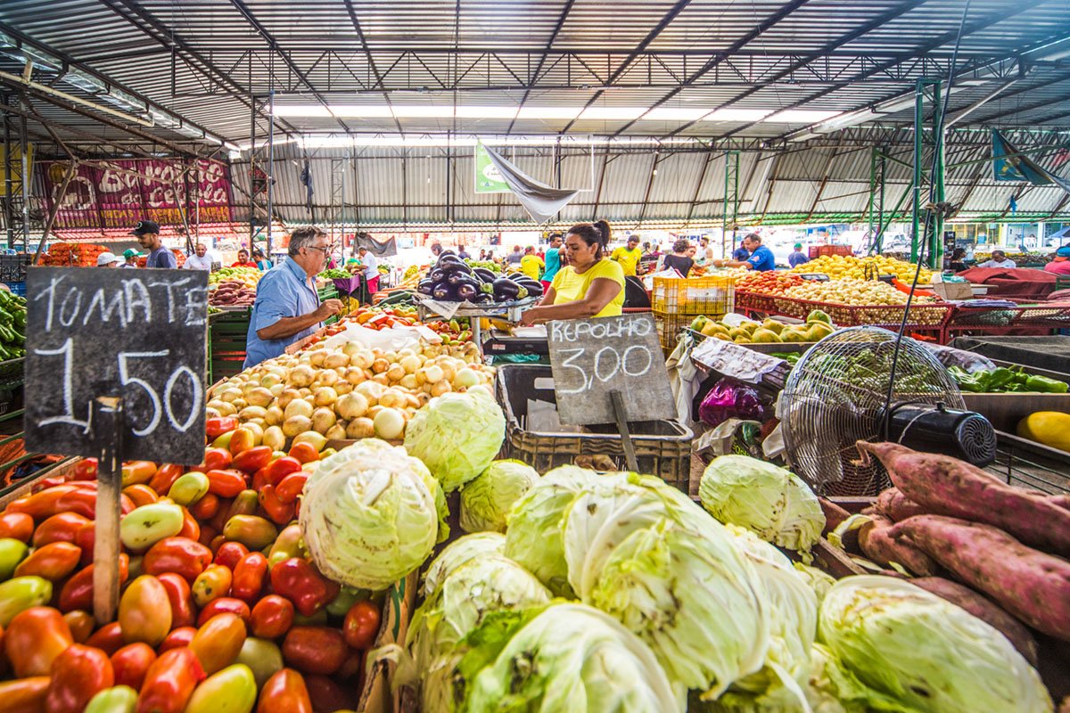 Tomates e couves podem ocupar espaços vazios em 3 mil condomínios