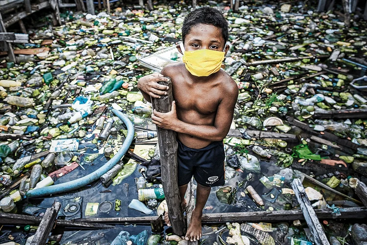 Manaus: cidade foi uma das mais atingidas pelo coronavírus no país (MICHAEL DANTAS/AFP)