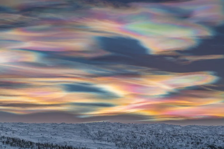 Pinturas no céu  (Thomas Kast/2020 Astronomy photographer of the year/Reprodução)