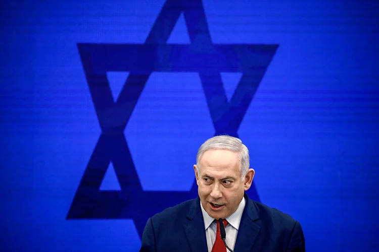 Netanyahu: lockdown mais rigoroso entra em vigor à meia-noite da próxima sexta-feira e vai durar 14 dias (Amir Cohen/Reuters)