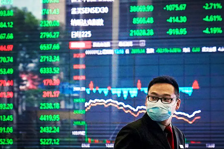China alerta para "bolha" nos mercados globais (Aly Song/Reuters)