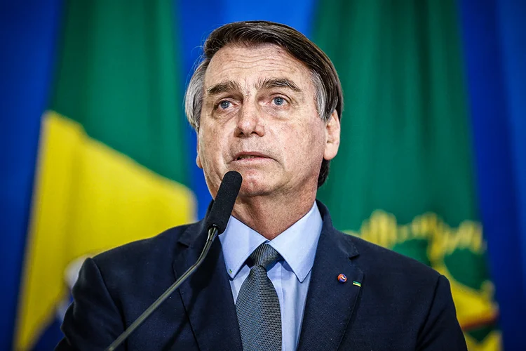 "Por que esses países em invés de dar dinheiro para nós reflorestar, não reflorestam os seus países?", questionou Bolsonaro (Carolina Antunes/PR/Flickr)