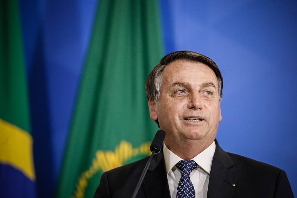 Jair Bolsonaro: "Até 2022, no meu governo, está proibido falar em Renda Brasil. Vamos continuar com o Bolsa Família" (Carolina Antunes/PR/Flickr)
