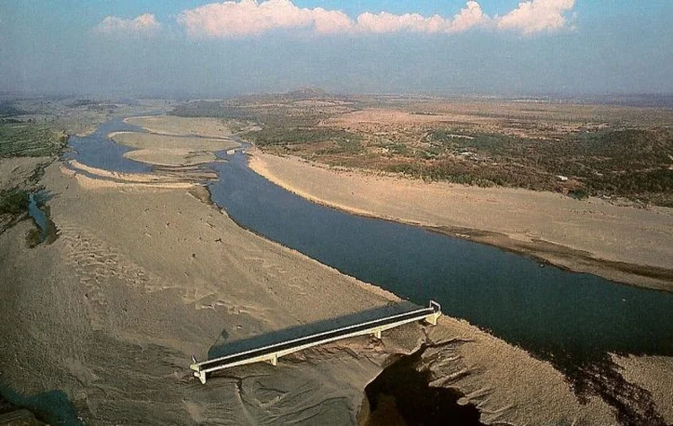 Choluteca Bridge: a ponte que não ia para lugar nenhum (Twitter/Reprodução)