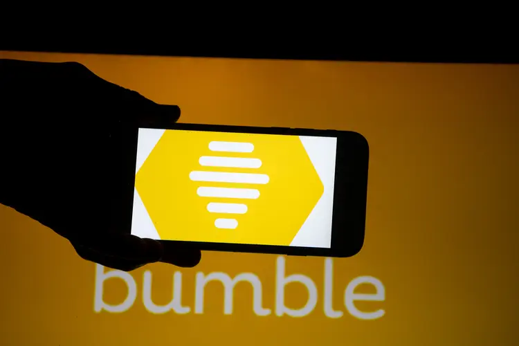 Bumble: app de relacionamentos revela a melhor hora do dia para dar "match" (Alexander Pohl/NurPhoto/Getty Images)