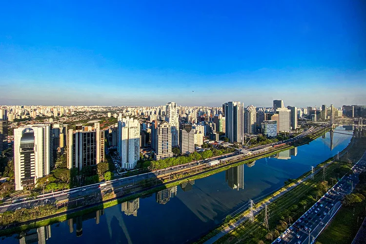 Vista da Marginal Pinheiros, na capital paulista: os eleitores vão abraçar o estilo severo de Andrea Matarazzo? (Leandro Fonseca/Exame)