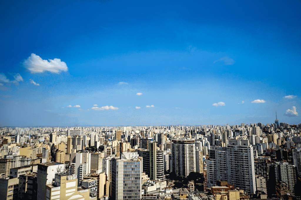 Projeto altera Lei Cidade Limpa em São Paulo e permite outdoors