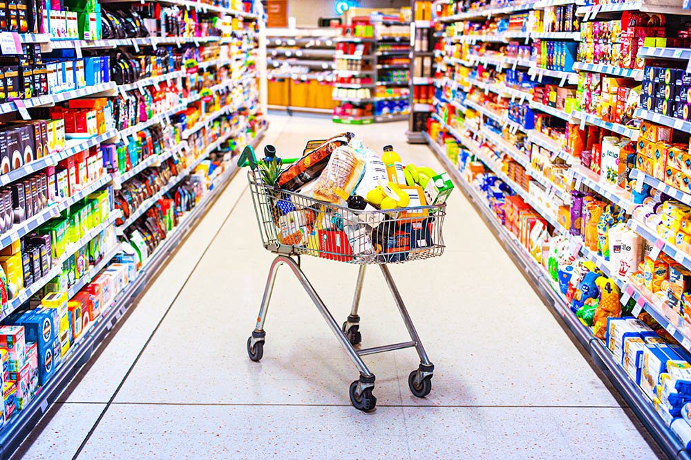Supermercados: a pandemia mudou como as pessoas fazem as compras (Jacobs Stock Photography Ltd/Getty Images)