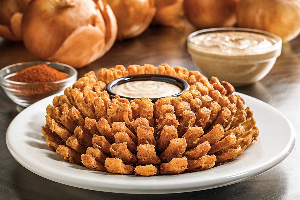 Outback dá Bloomin Onion grátis e desconto em combo; saiba como ganhar