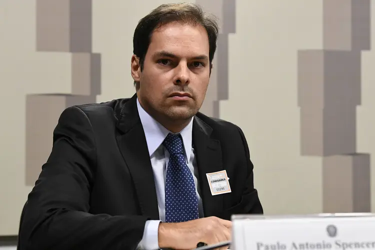 Paulo Uebel, em audiência no Congresso em 2019: "Como cidadão, gostaria que incluísse os servidores atuais na parte de privilégios. Não precisa esperar uma geração para cortar privilégios" (Jefferson Rudy/Agência Senado)