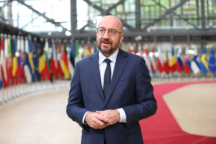 "Esta corajosa reação foi fundamental para proteger nossos cidadãos e salvaguardar nossas empresas" (Thierry Monasse / Colaborador/Getty Images)