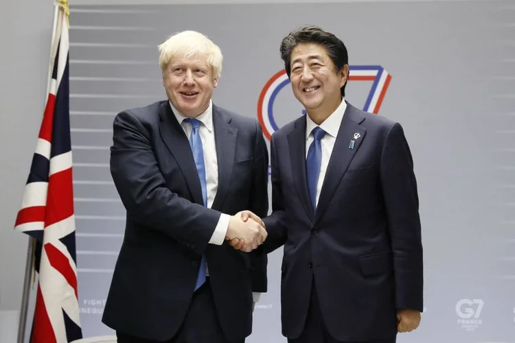 "Este é um momento histórico", disse a secretária do Comércio Internacional, Liz Truss (Kyodo News/Getty Images)