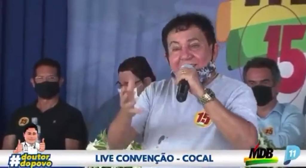 Ex-prefeito diz que roubou menos do que sucessor e é aplaudido no Piauí