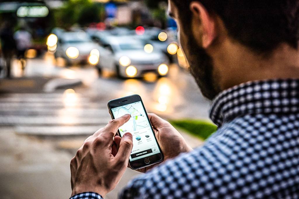 Uber anuncia novidades de segurança e vai pedir RG para pagar em dinheiro