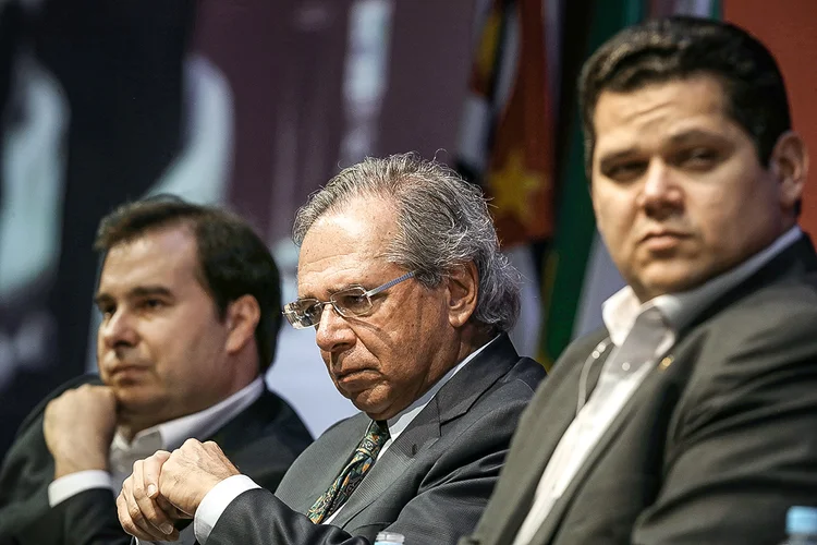 Guedes: ministro disse que o governo não vai ser populista e garantiu que o programa de renda mínima será fiscalmente sustentável (Amanda Perobelli/Reuters)