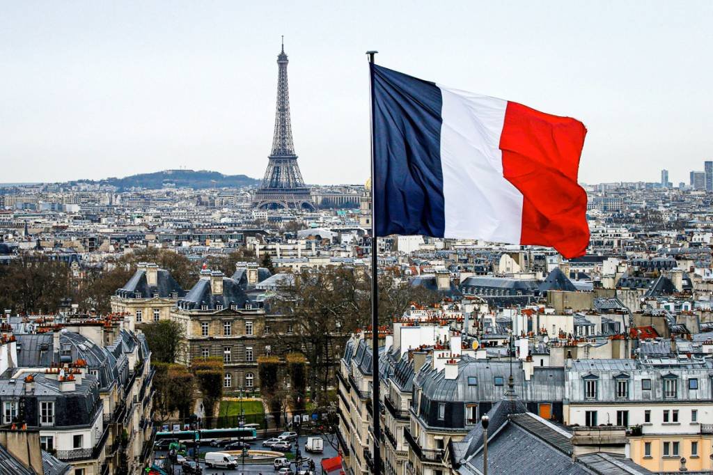 Estudar na França? Embaixada francesa oferece bolsas para brasileiros
