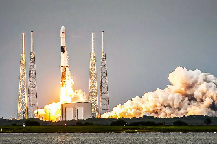 Falcon 9: tecnologia que busca evitar danos de bilhões de euros será lançado a bordo de foguete da SpaceX (Sopa Images/Getty Images)